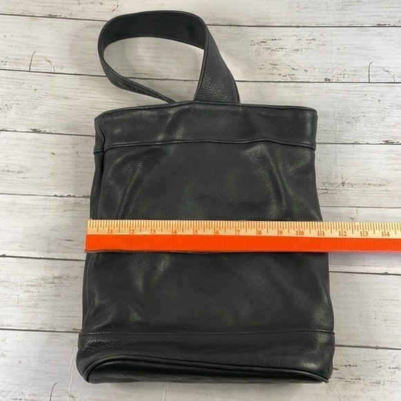 Sven Design Black Napa Leather Sling/Tote - Picture 13 of 15